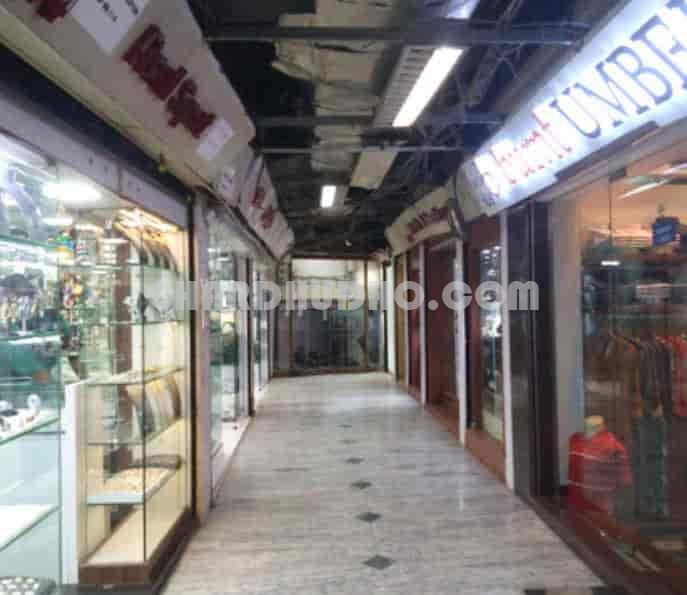 Heera Panna Shoping Center : Shopping Mall For Sale In Mumbai