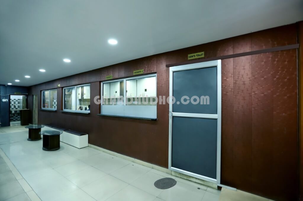 Total Prepration : IAS Coaching With Commercial Building For Sale in Jankipuram Lucknow