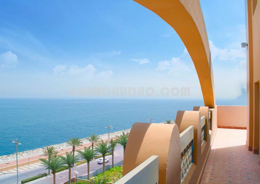 Palm Jumeirah Beach Resorts In Dubai For Sale