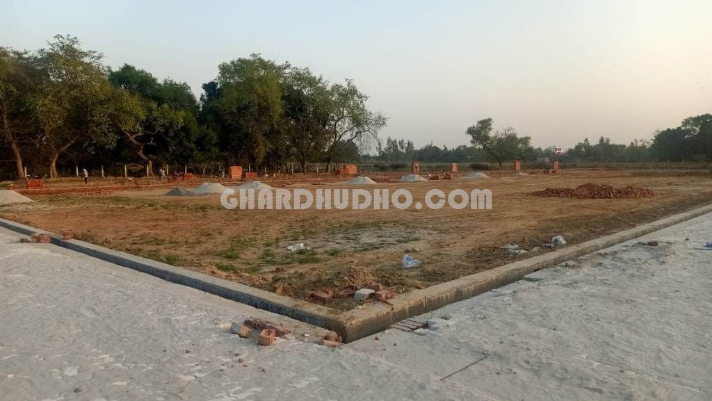 Free Hold Plot For Sale in Munshiganj Raebareli