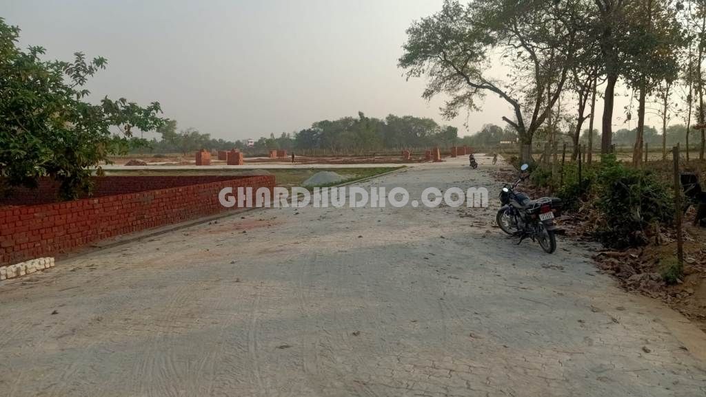 Free Hold Plot For Sale in Munshiganj Raebareli