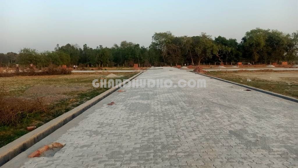 Free Hold Plot For Sale in Munshiganj Raebareli