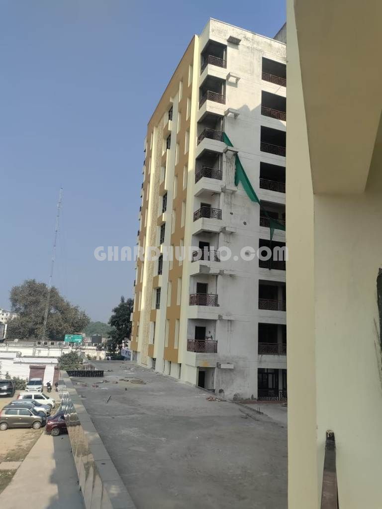 Specious 2/3 BHK Apartment For Sale At Raebareli Road Lucknow