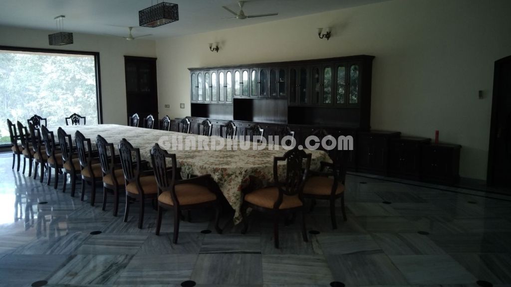 Luxury Bungalow & Farm House For Sale In Bhadohi Uttar Pradesh