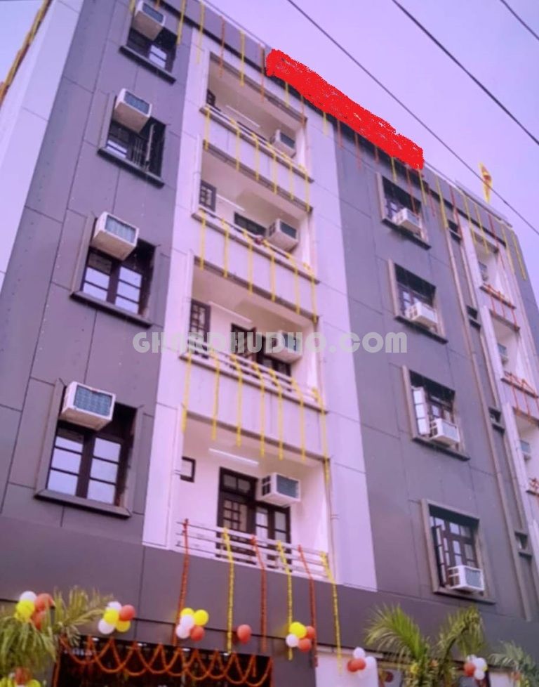 32 Room Luxury Hotel For Sale In Lucknow