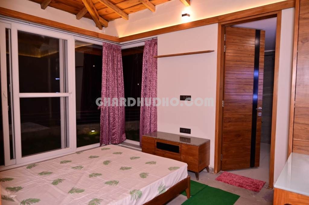 Luxury Cottages For Sale In Bajeri Nanital