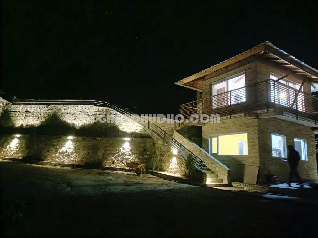 Luxury Cottages For Sale In Bajeri Nanital