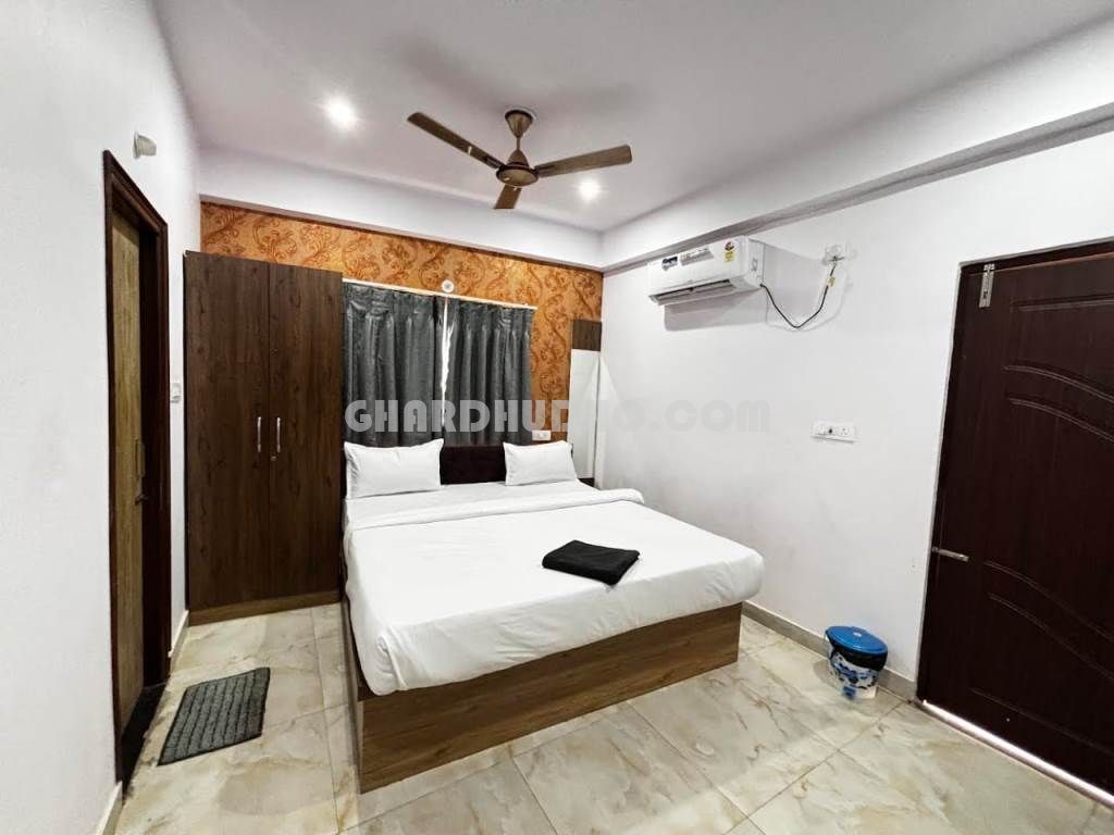 Hotel For Sale In Varanasi