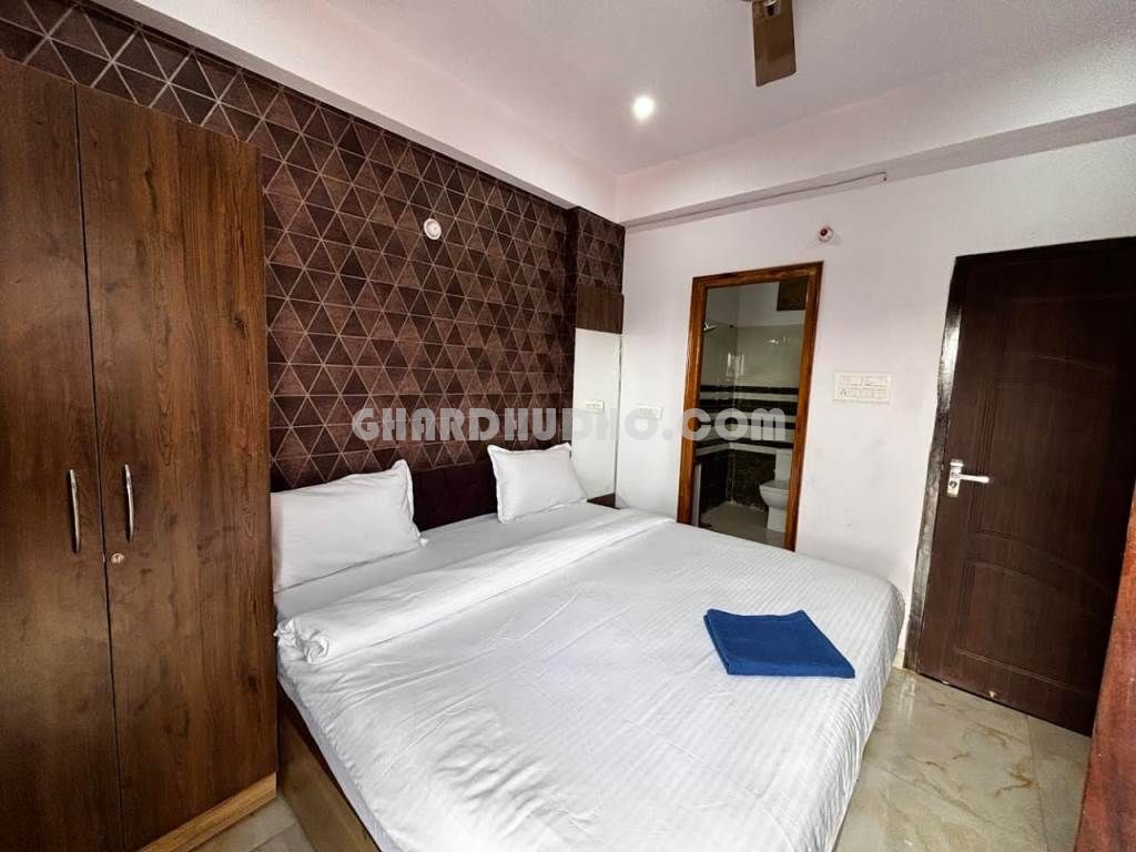 Hotel For Sale In Varanasi