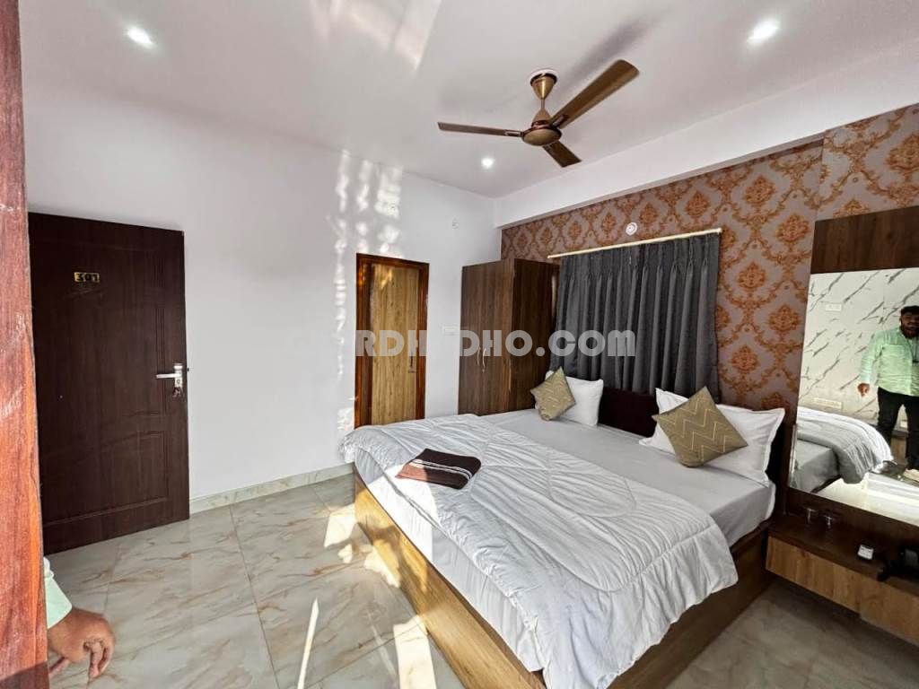 Hotel For Sale In Varanasi