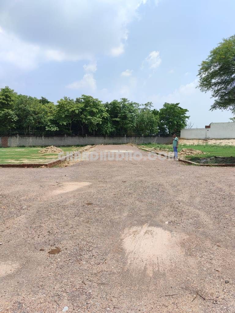 Rise Residency : Free Hold Plot For Sale Near Jewar Airport