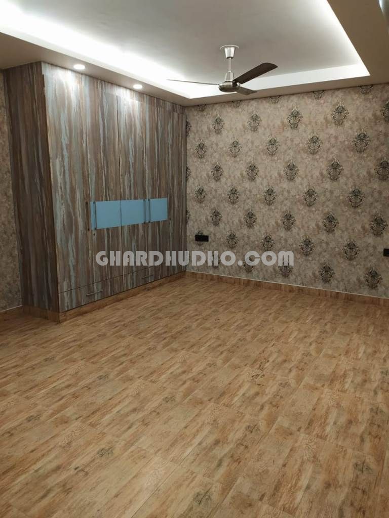 Luxury Floor For Sale In Gurgaon