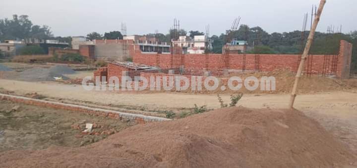 Plot in New Sainik Nagar