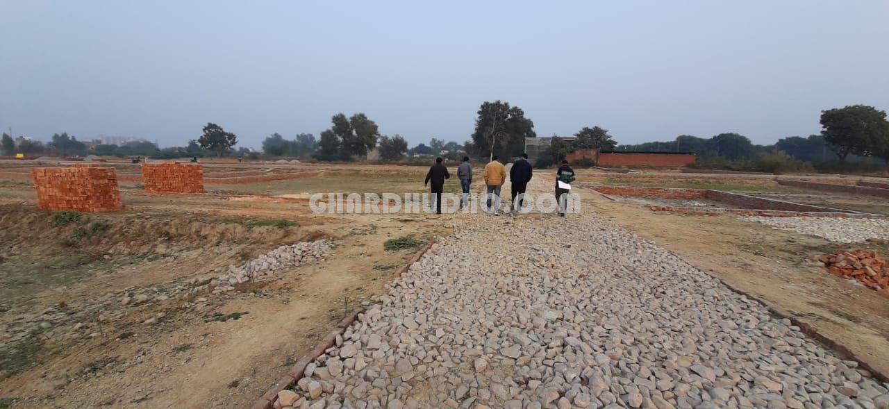 Plot in New Sainik Nagar